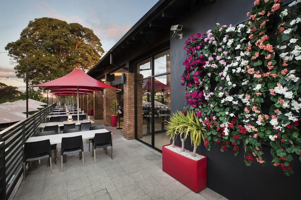 Nightcap At The Ranch Hotel Macquarie Park Eksteriør bilde